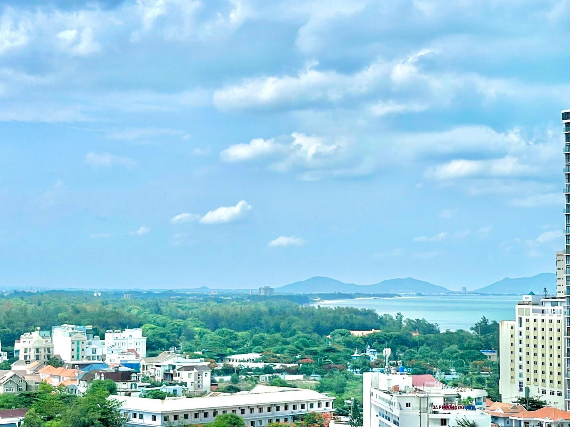 Infinity Pool Luxury Apartment The Song Vung Tau Exterior photo